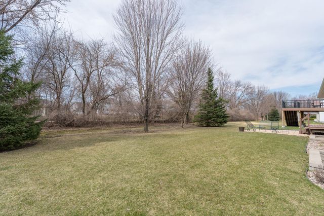 200 Foxfire Drive, Mankato, MN 56001