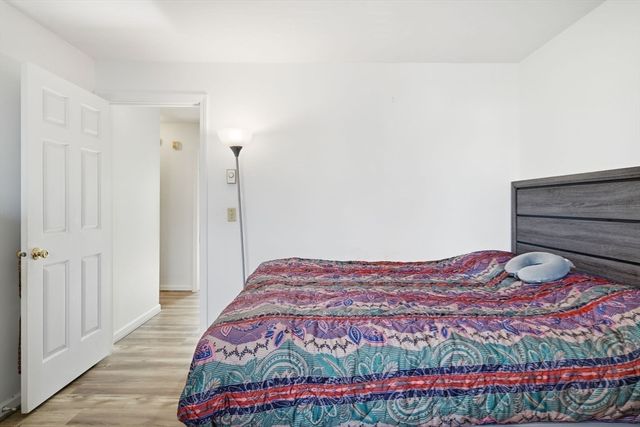 189 Essex St K, Springfield, MA 01151