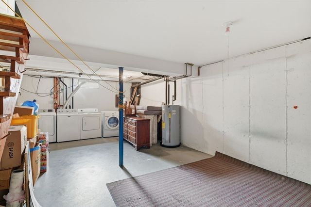 189 Essex St K, Springfield, MA 01151