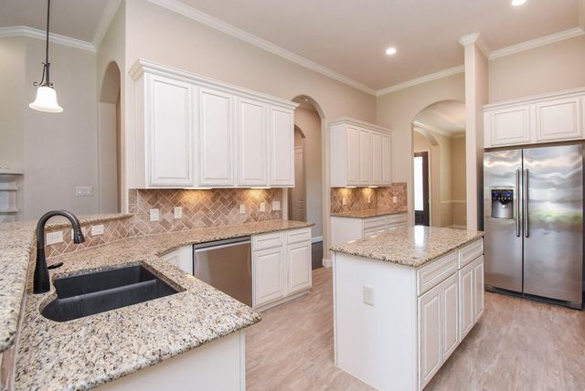 2039 Summer Gardens Lane, Katy, TX 77493