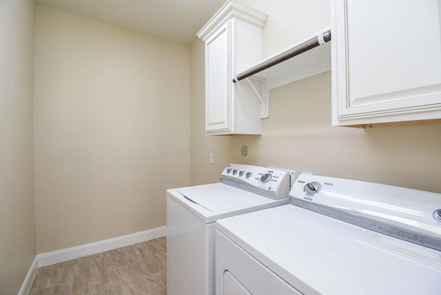 2039 Summer Gardens Lane, Katy, TX 77493
