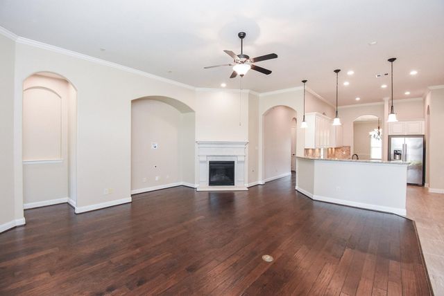 2039 Summer Gardens Lane, Katy, TX 77493