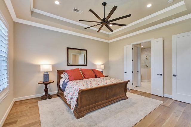 1746 Spring View, Friendswood, TX 77546