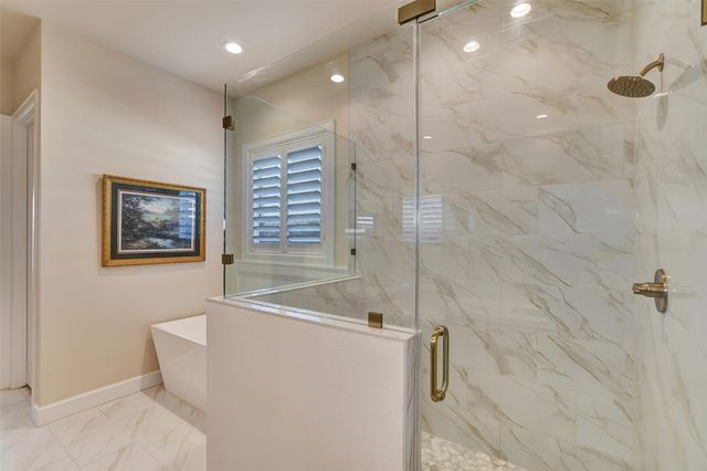 1746 Spring View, Friendswood, TX 77546