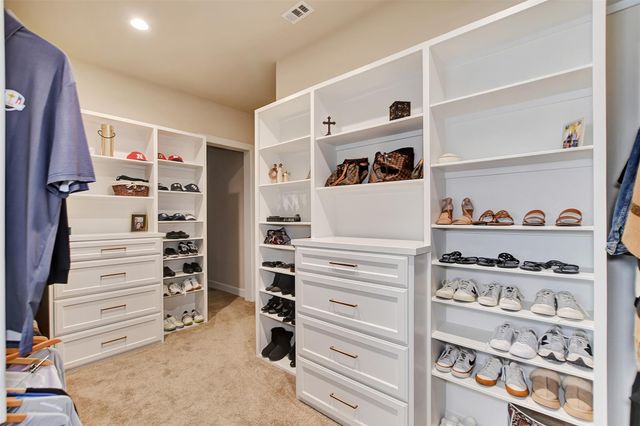 1746 Spring View, Friendswood, TX 77546