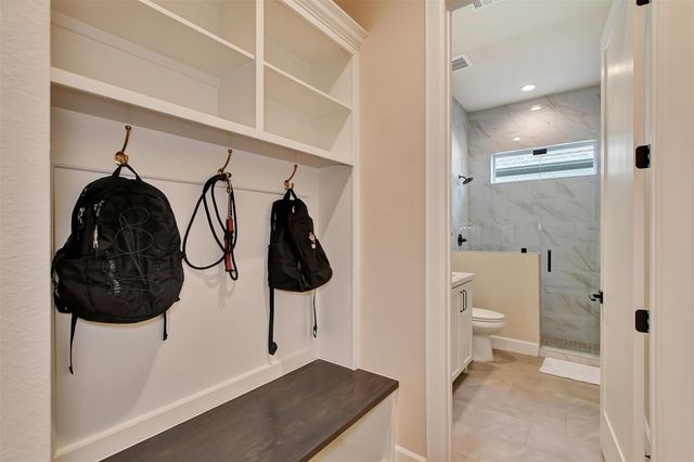 1746 Spring View, Friendswood, TX 77546