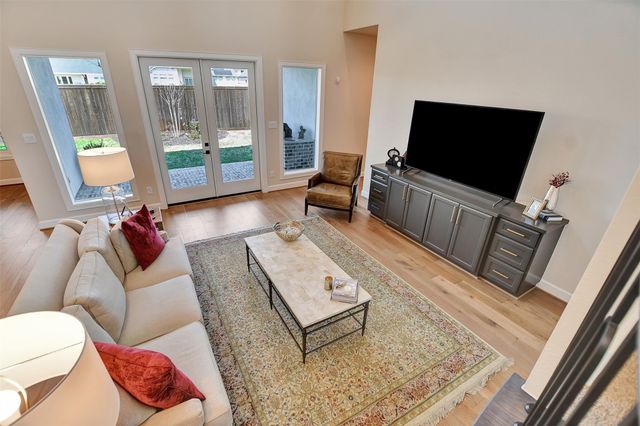 1746 Spring View, Friendswood, TX 77546