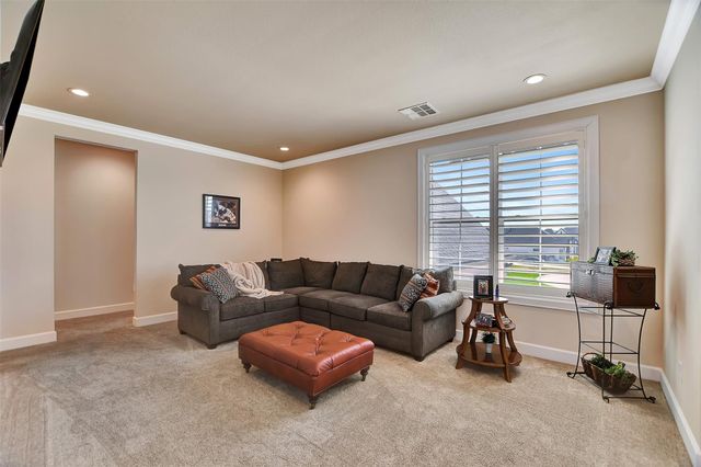 1746 Spring View, Friendswood, TX 77546