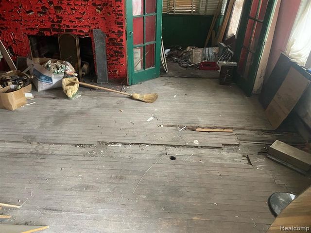 540 E Boston Boulevard, Detroit, MI 48202