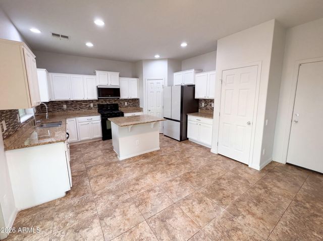 5417 W PARSONS Road, Phoenix, AZ 85083