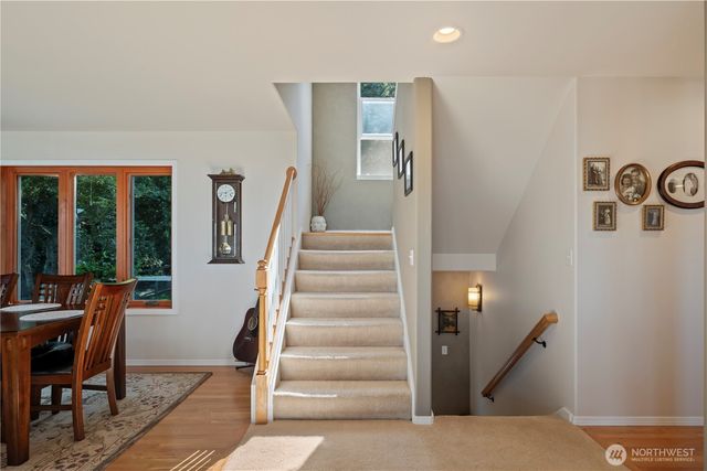 8189 Whidbey Drive, Clinton, WA 98236