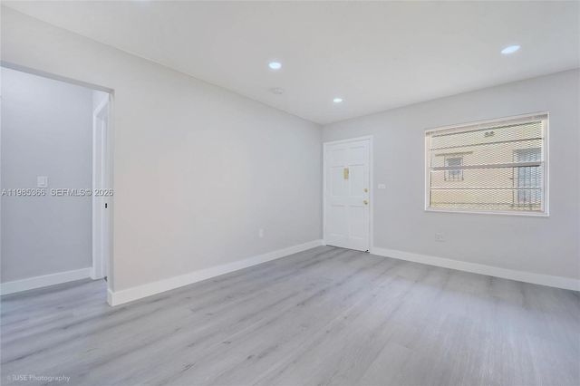 1057 NW 30th St 1059, Miami, FL 33127