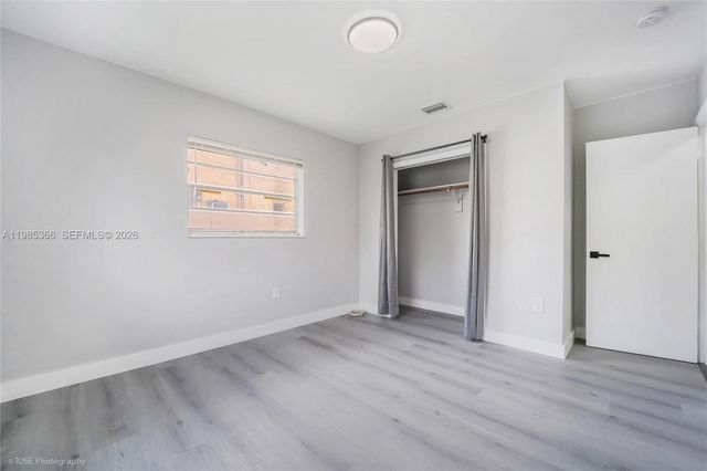 1057 NW 30th St 1059, Miami, FL 33127