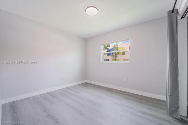 1057 NW 30th St 1059, Miami, FL 33127