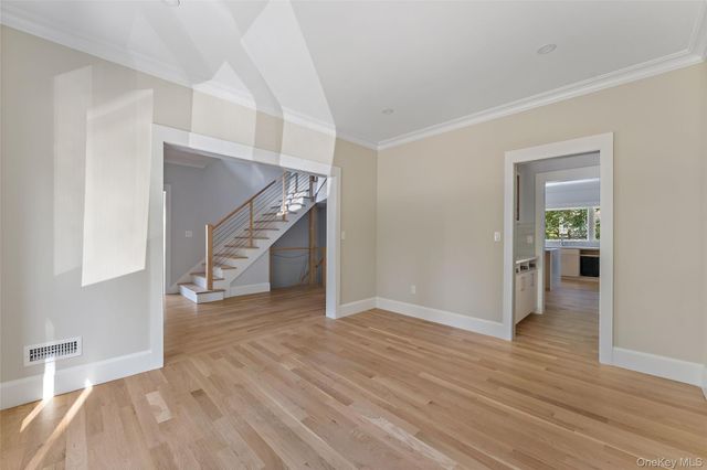 59 Myrtle Boulevard, Larchmont, NY 10538