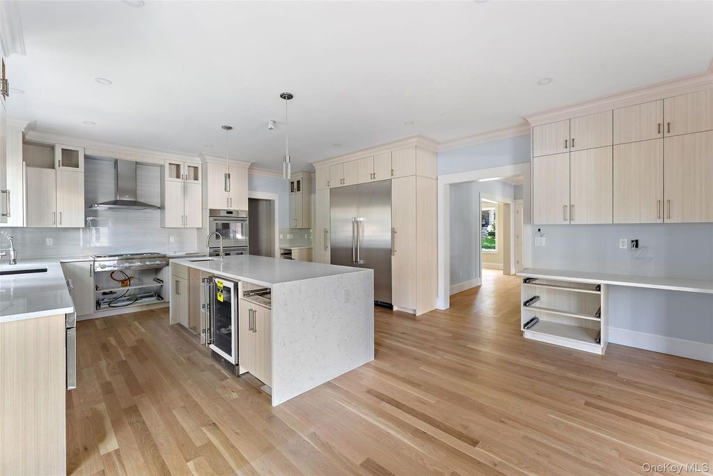 59 Myrtle Boulevard, Larchmont, NY 10538 — photo 5