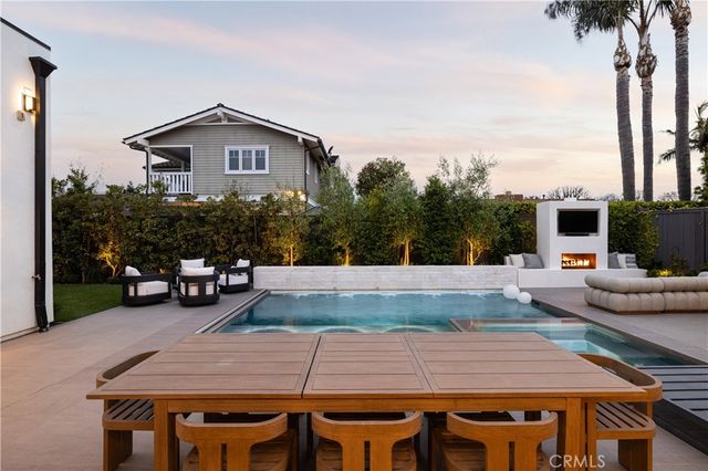 1615 Anita Lane, Newport Beach, CA 92660