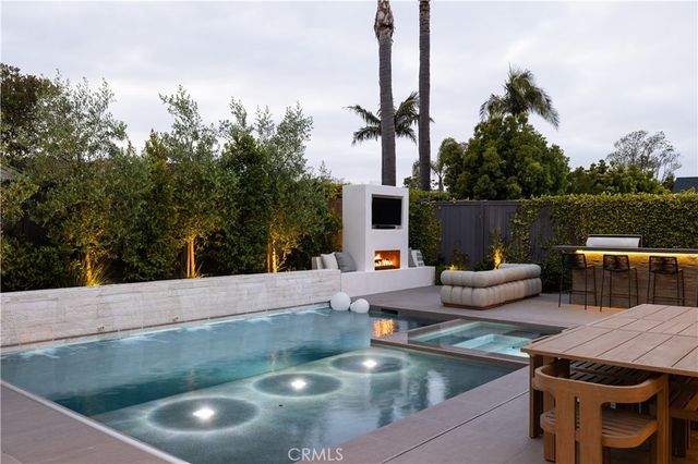 1615 Anita Lane, Newport Beach, CA 92660