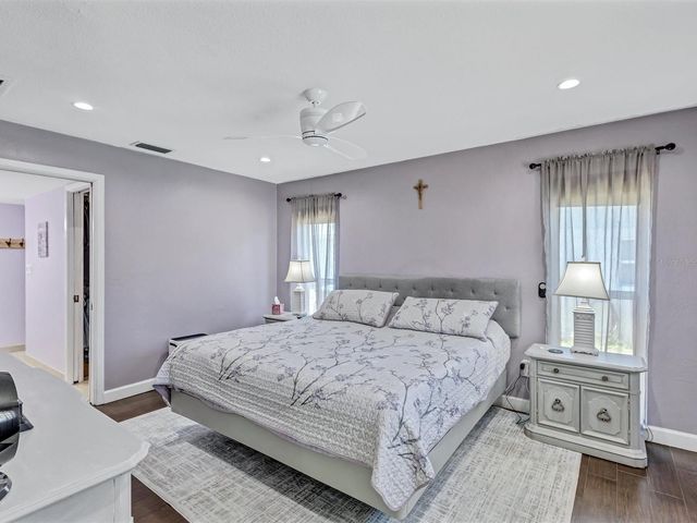 11152 131ST AVENUE, Largo, FL 33778