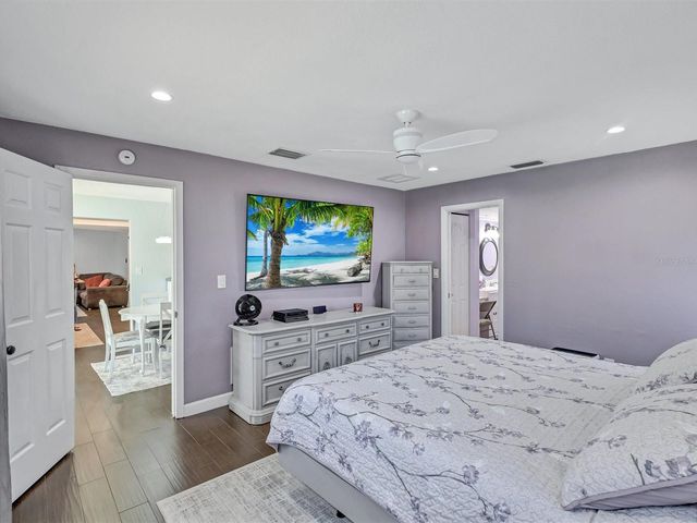 11152 131ST AVENUE, Largo, FL 33778