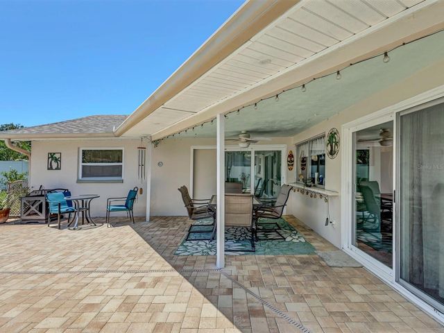 11152 131ST AVENUE, Largo, FL 33778