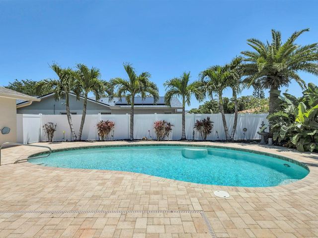 11152 131ST AVENUE, Largo, FL 33778
