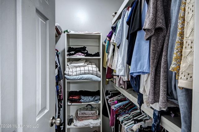 606 Honeysuckle Drive, Madison, MS 39110