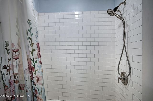 606 Honeysuckle Drive, Madison, MS 39110