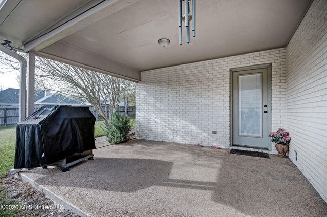 606 Honeysuckle Drive, Madison, MS 39110