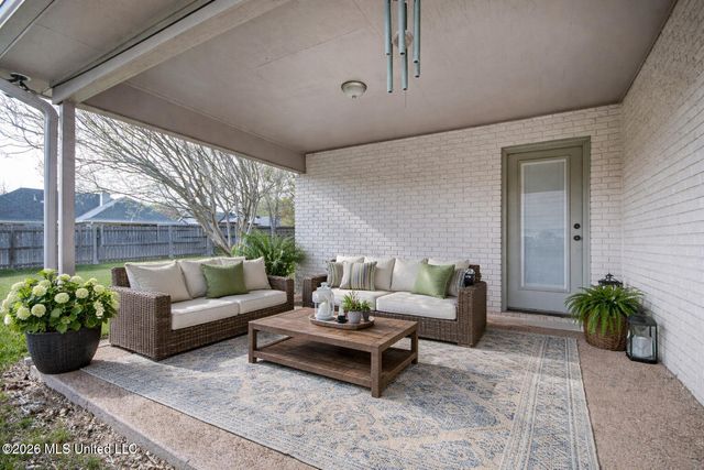 606 Honeysuckle Drive, Madison, MS 39110