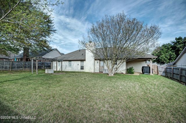 606 Honeysuckle Drive, Madison, MS 39110