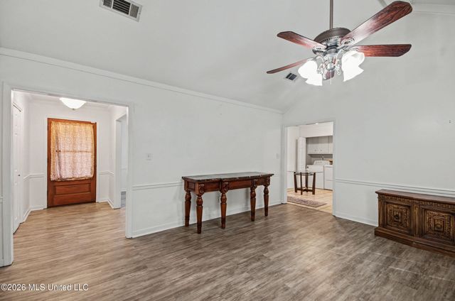 606 Honeysuckle Drive, Madison, MS 39110