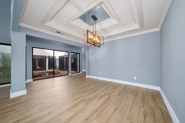 2306 Pleasant Creek Drive, Houston, TX 77345