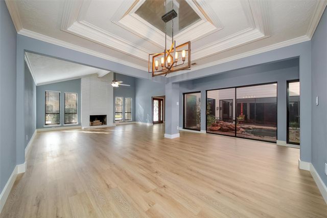 2306 Pleasant Creek Drive, Houston, TX 77345