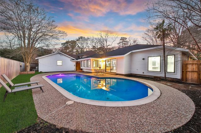 2306 Pleasant Creek Drive, Houston, TX 77345