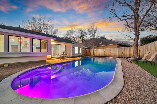 2306 Pleasant Creek Drive, Houston, TX 77345