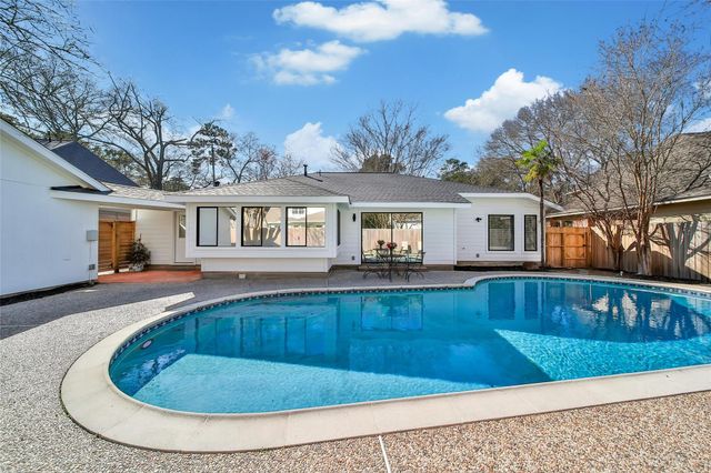 2306 Pleasant Creek Drive, Houston, TX 77345