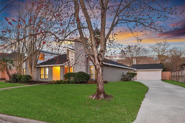 2306 Pleasant Creek Drive, Houston, TX 77345