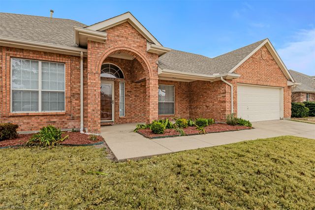 108 Elmwood Trail, Forney, TX 75126