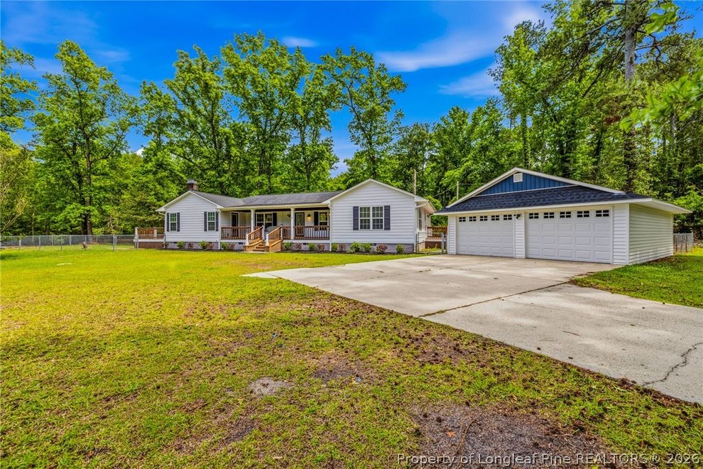 3524 Pine Log Road, Lumberton, NC 28360 — photo 2