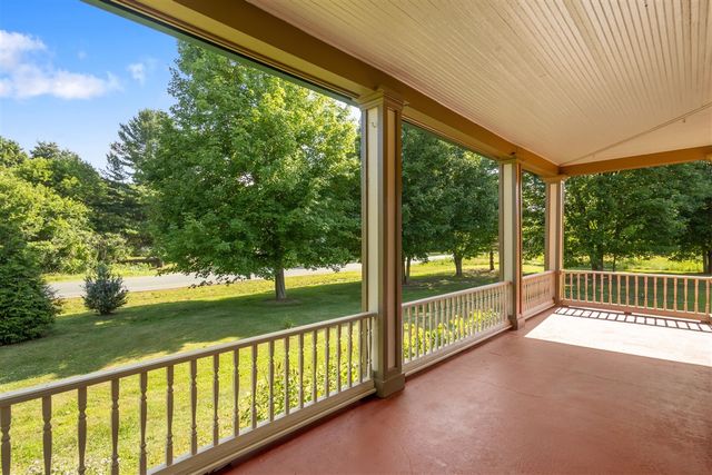 42304 W Red Arrow Highway, Paw Paw, MI 49079
