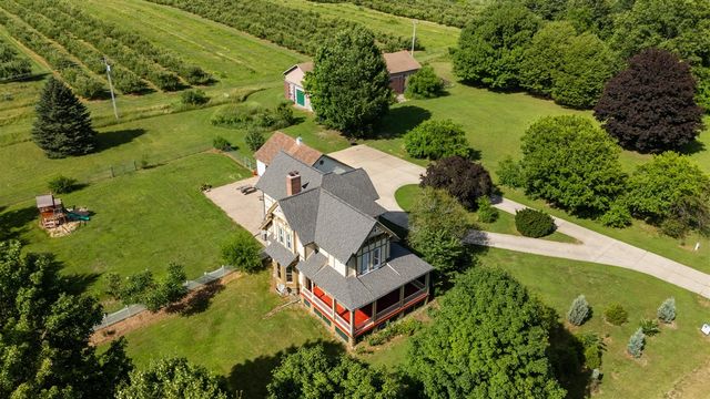 42304 W Red Arrow Highway, Paw Paw, MI 49079