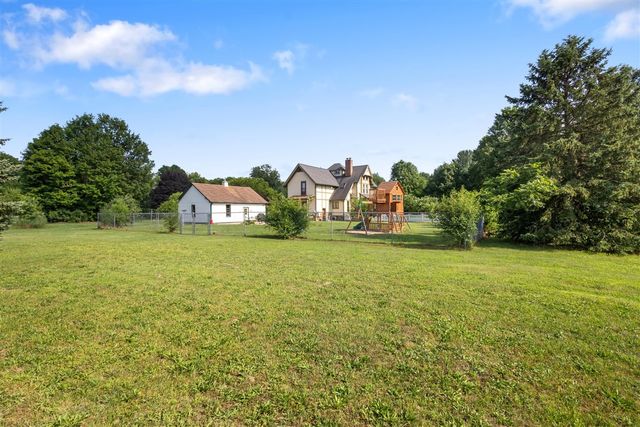 42304 W Red Arrow Highway, Paw Paw, MI 49079
