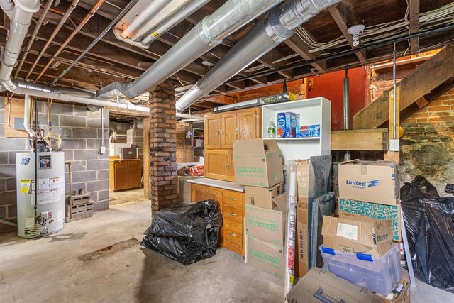 42304 W Red Arrow Highway, Paw Paw, MI 49079