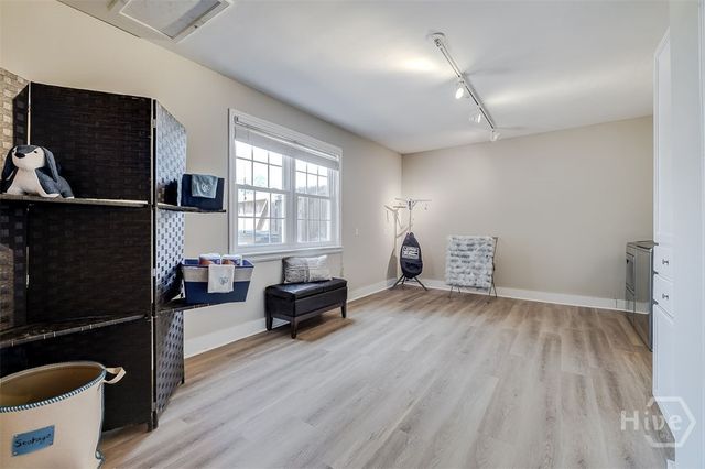 8 White Pine Court, Savannah, GA 31406
