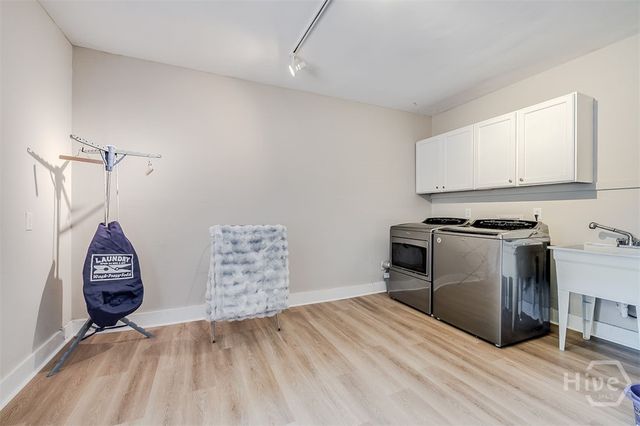 8 White Pine Court, Savannah, GA 31406