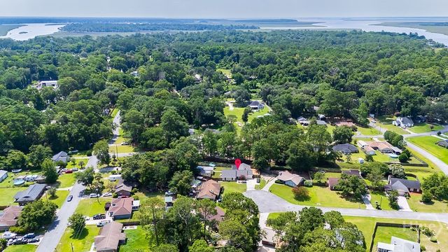 8 White Pine Court, Savannah, GA 31406