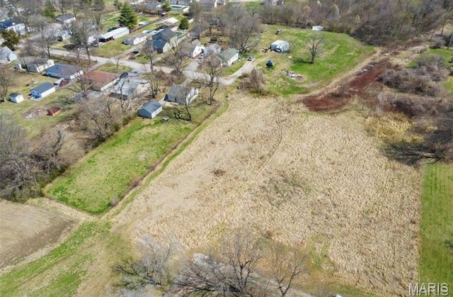 4713 Warnock Avenue, Granite City, IL 62040
