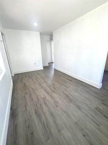 1768 NW 112th Terrace 1, Miami, FL 33167