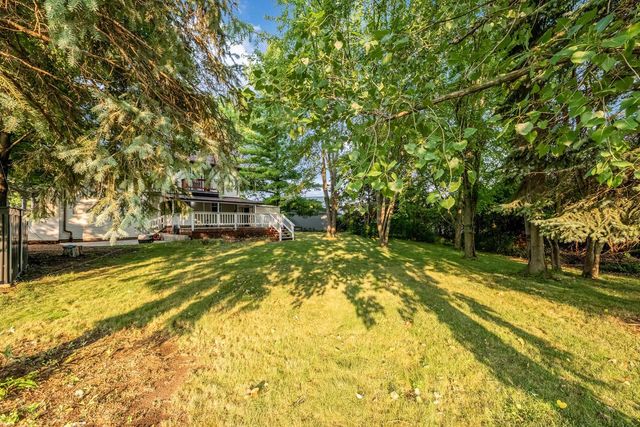 6908 W Marine COURT, Milwaukee, WI 53223